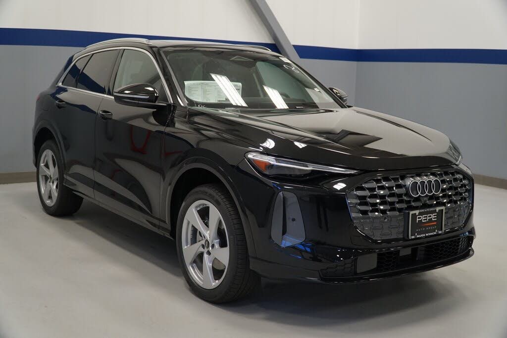 2025 Audi Q5 quattro Premium Plus 40 TFSI