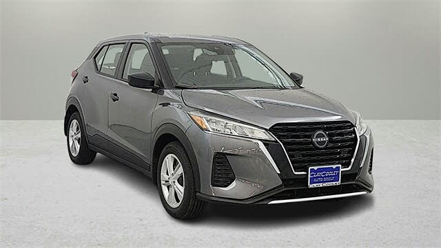 2025 Nissan Kicks Play S FWD