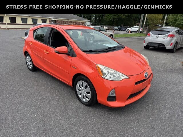 2013 Toyota Prius c Two