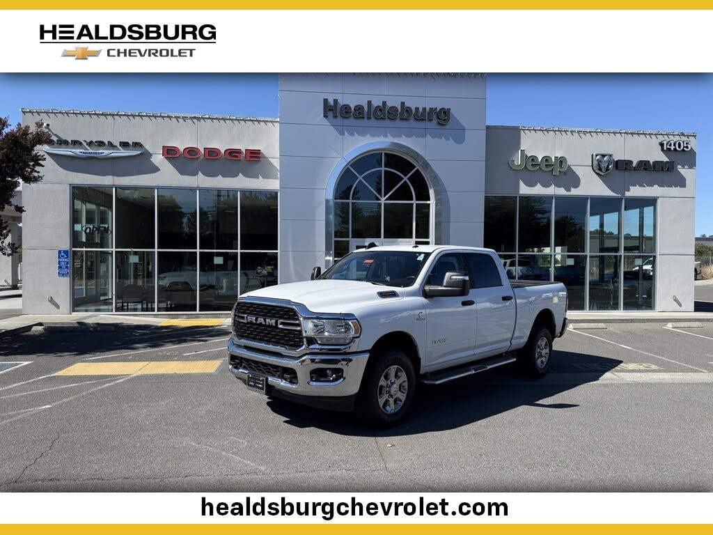 2023 RAM 2500 Big Horn Crew Cab 4WD