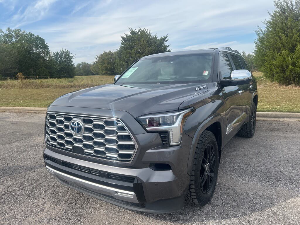 2024 Toyota Sequoia Capstone 4WD