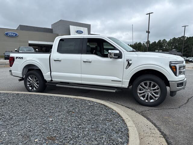 2025 Ford F-150 Lariat SuperCrew 4WD