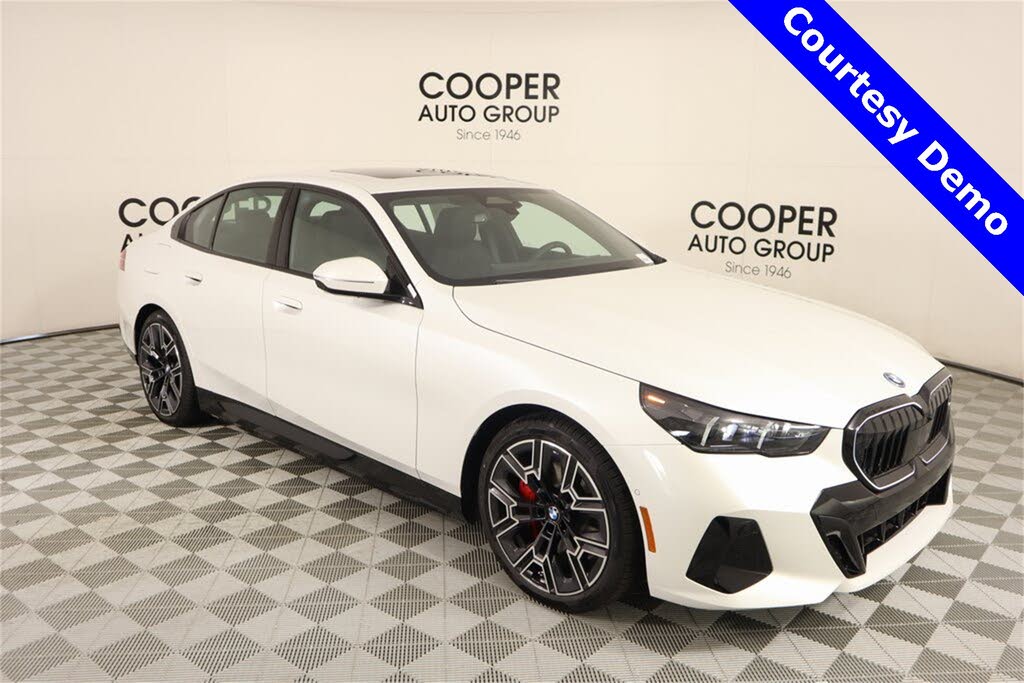 2025 BMW i5 xDrive40 AWD