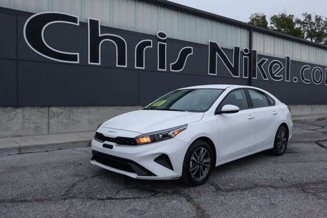 2024 Kia Forte LXS FWD