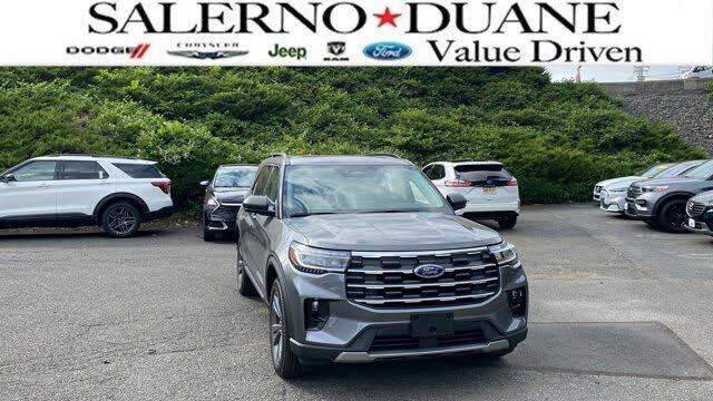2025 Ford Explorer Active AWD