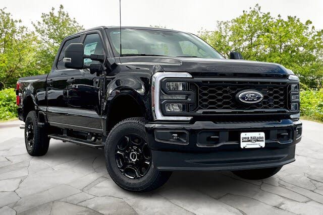 2026 Ford F-250 Super Duty XL Crew Cab 4WD