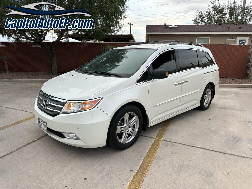 2013 Honda Odyssey Touring FWD