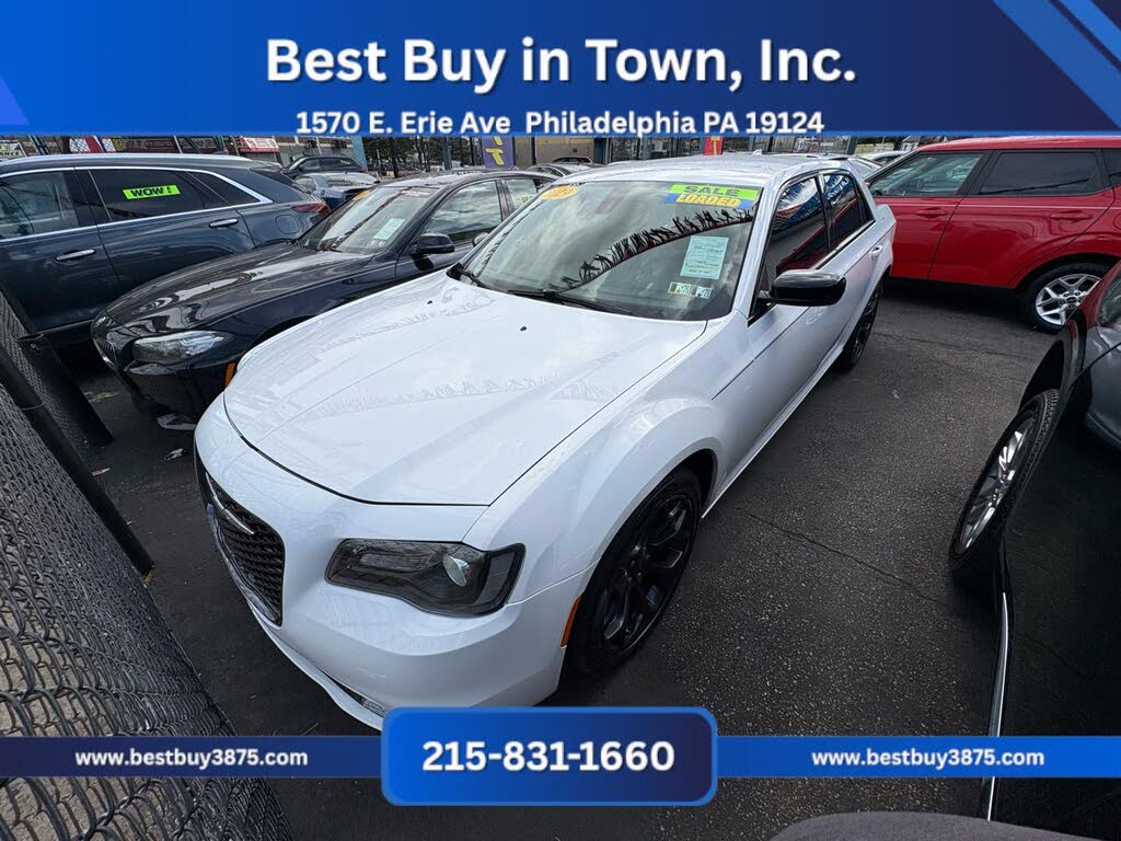 2019 Chrysler 300 Touring RWD
