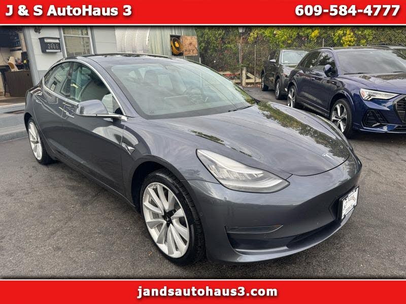 2020 Tesla Model 3 Standard Range Plus RWD