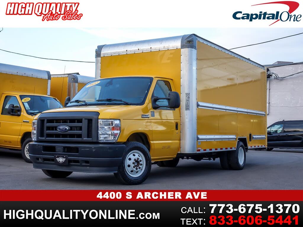 2022 Ford E-Series Chassis E-350 SD Cutaway SB RWD