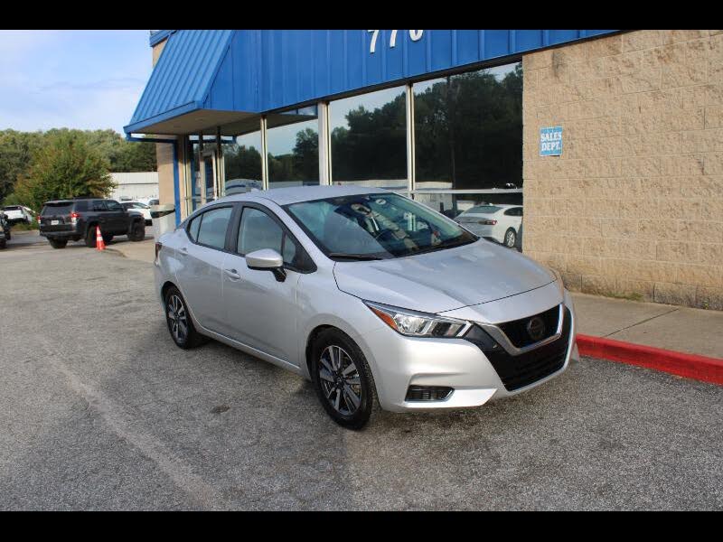 2023 Nissan Versa SV FWD
