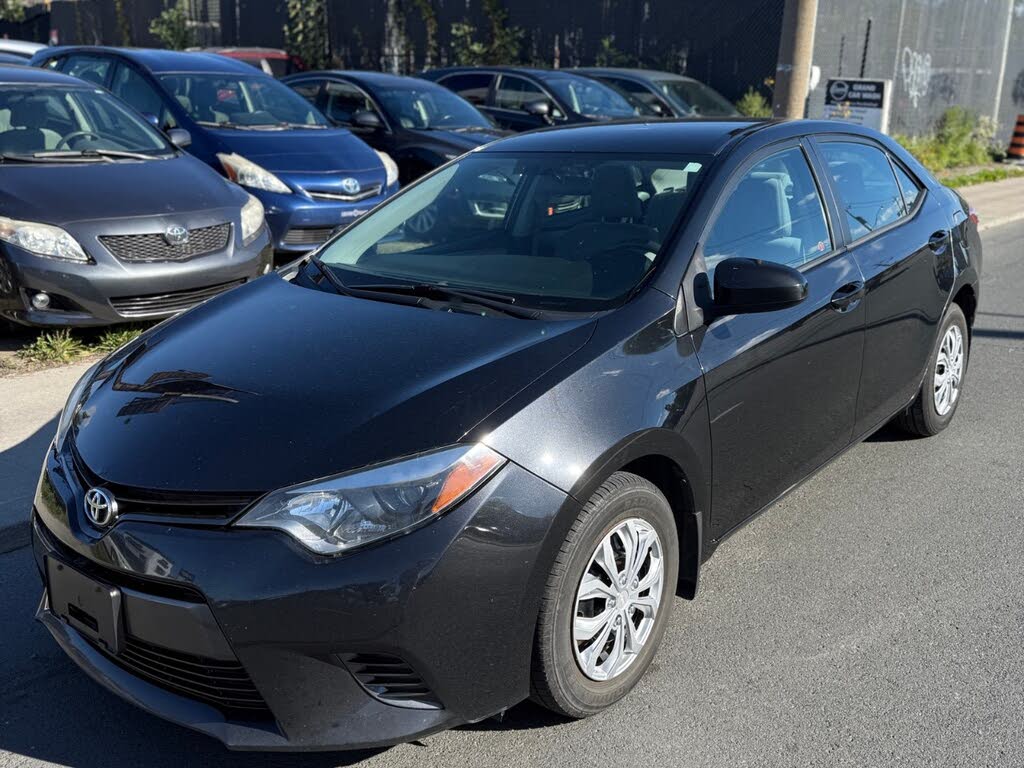 Toyota Corolla LE 2015