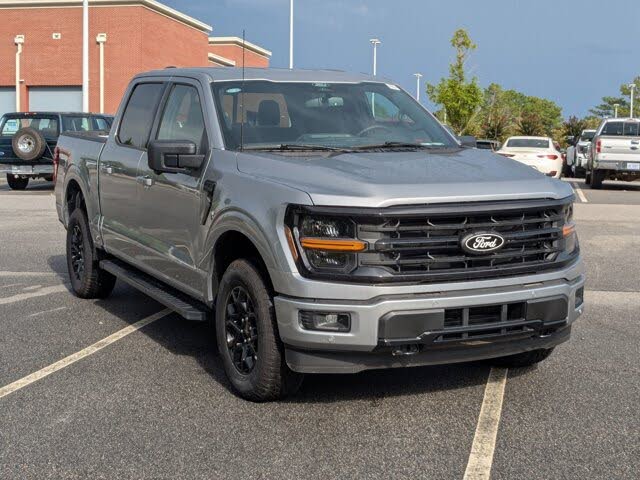 2025 Ford F-150 XLT SuperCrew 4WD