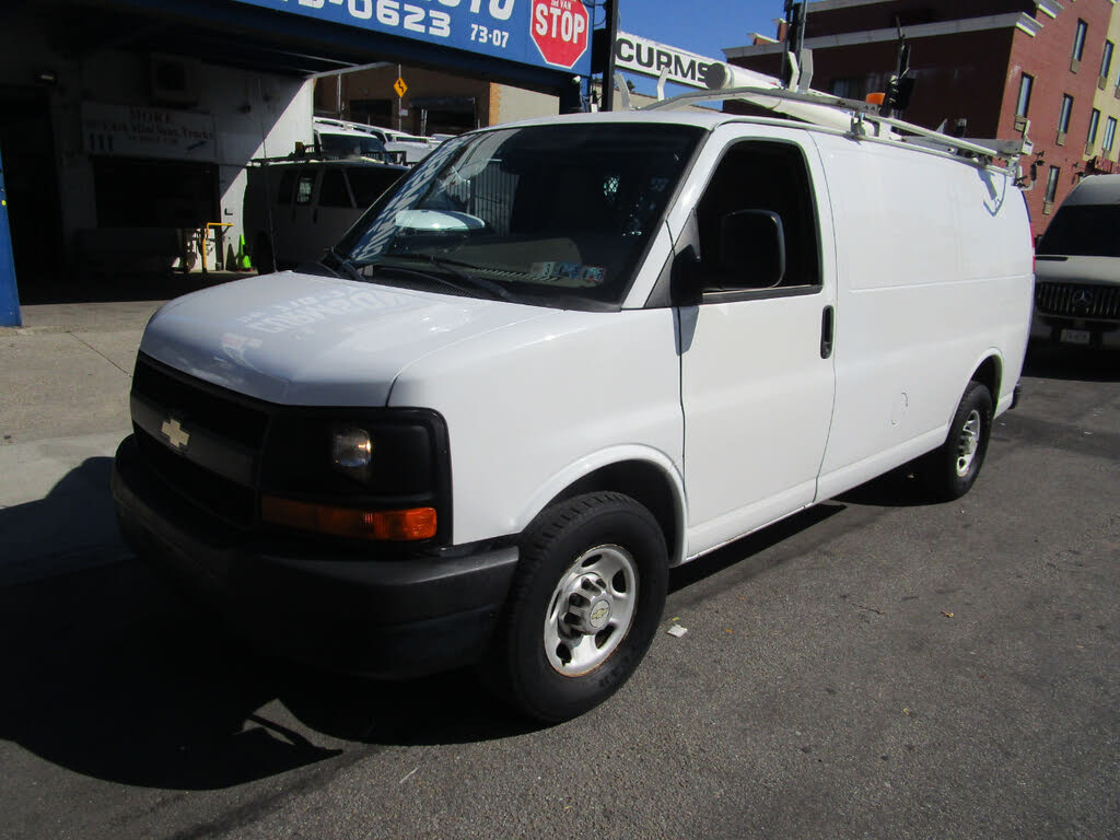 2011 Chevrolet Express Cargo 2500 RWD