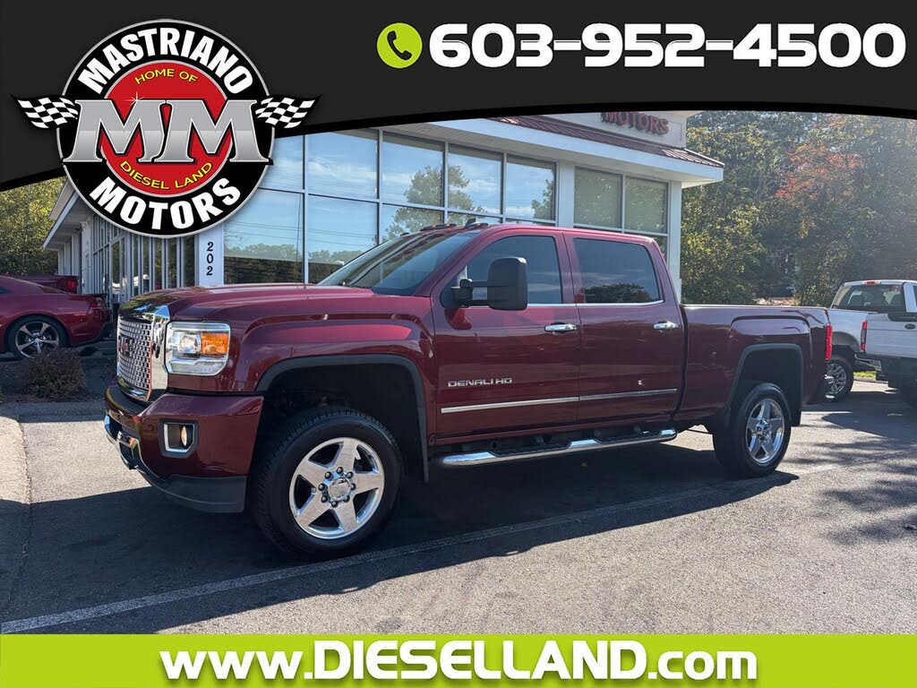 2015 GMC Sierra 2500HD Denali Crew Cab SB 4WD