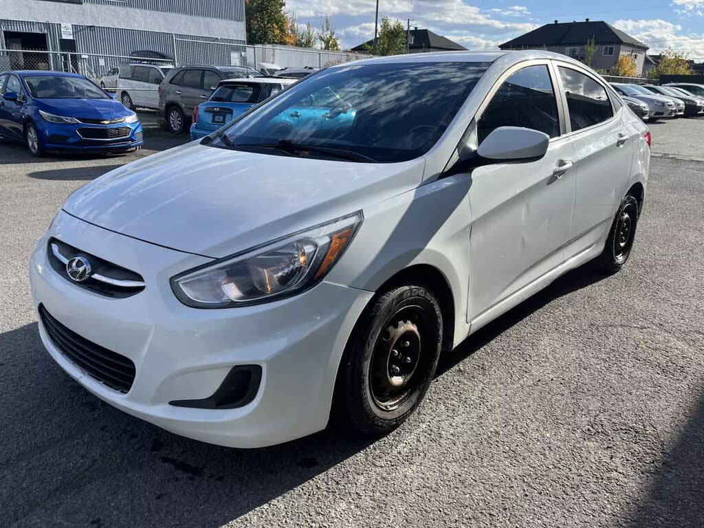 2016 Hyundai Accent GL Sedan FWD