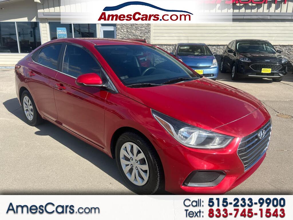 2020 Hyundai Accent SE Sedan FWD