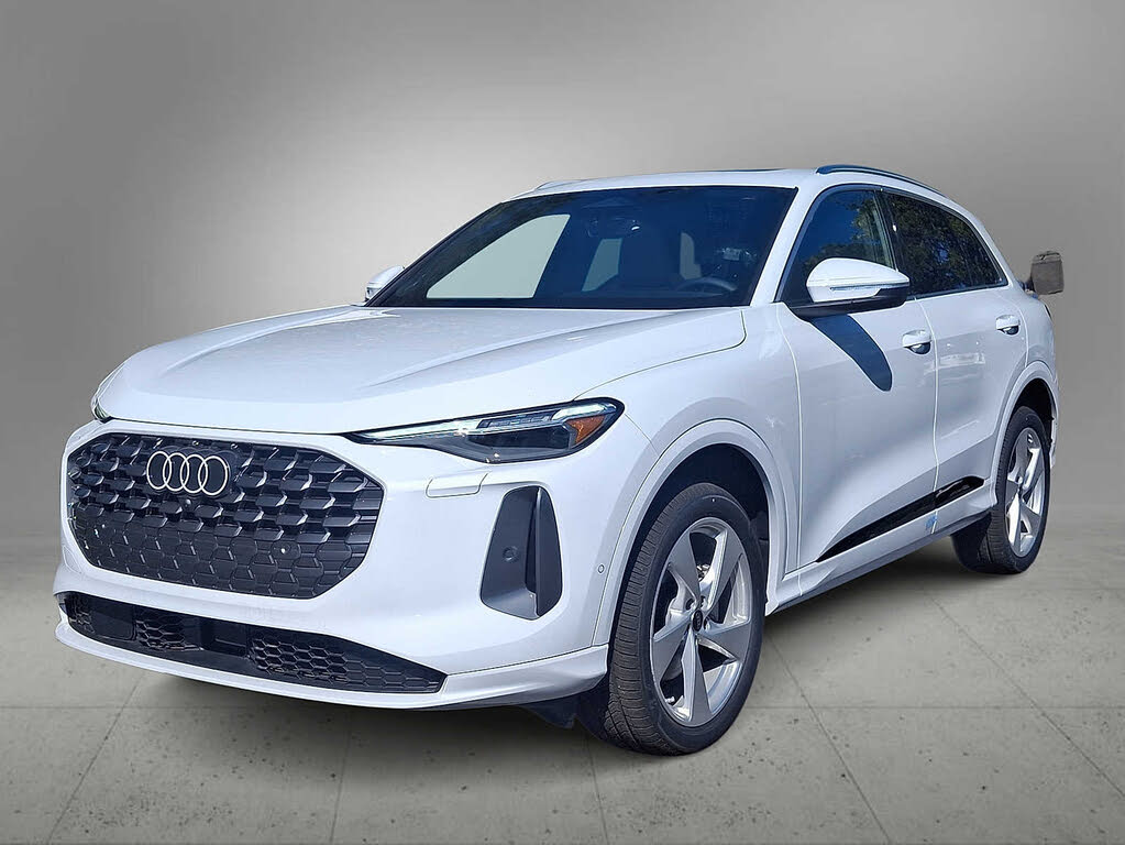 2025 Audi Q5 quattro Premium Plus 40 TFSI