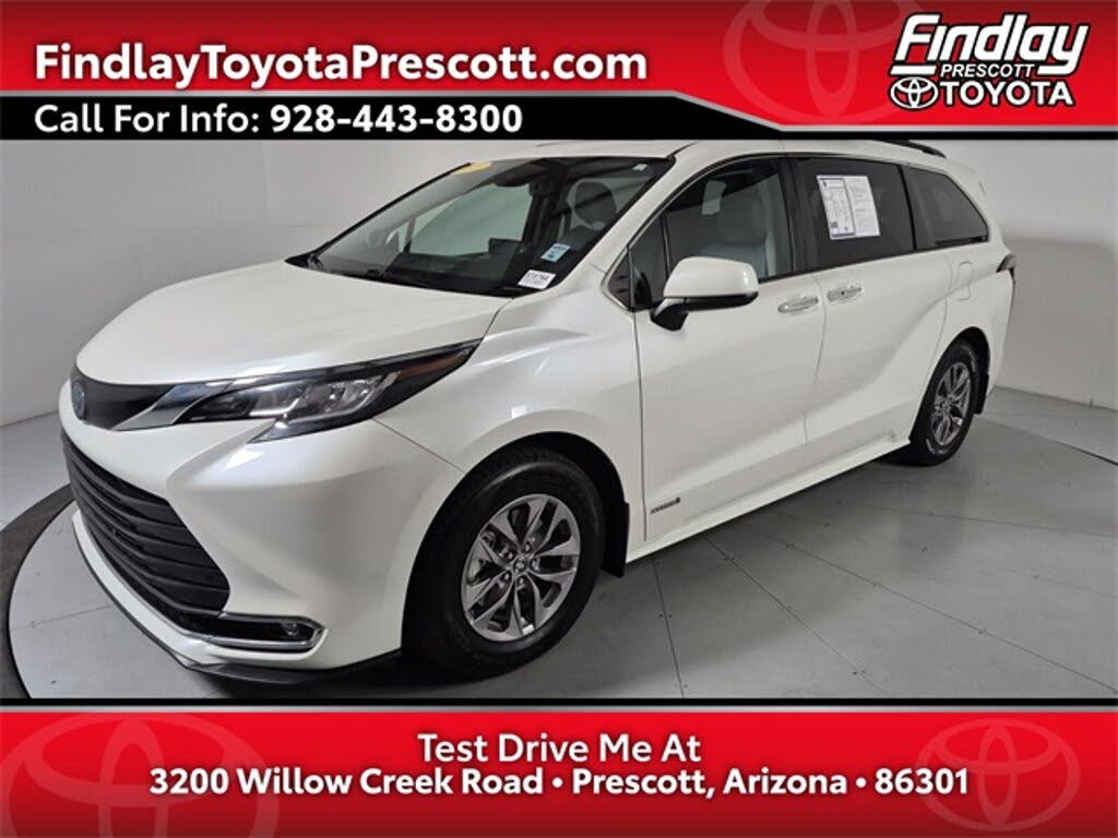 2021 Toyota Sienna XLE 7-Passenger AWD