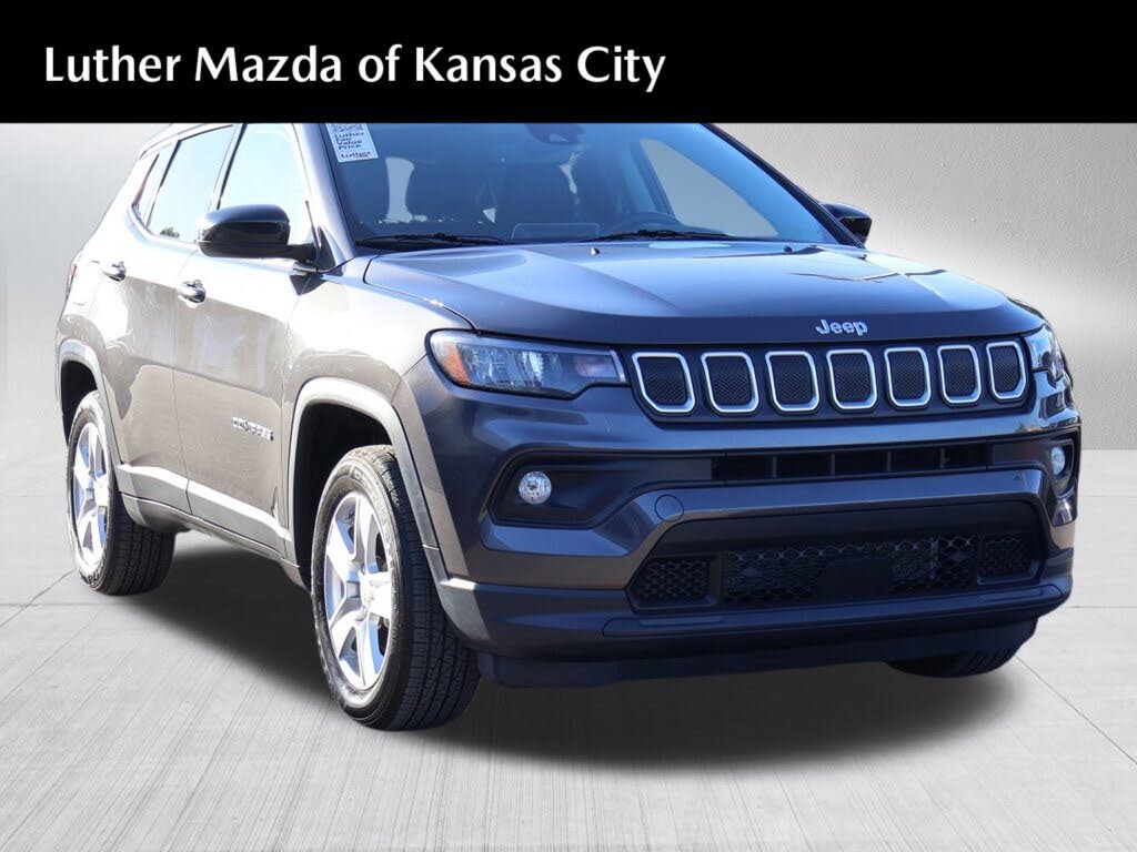 2022 Jeep Compass Latitude 4WD