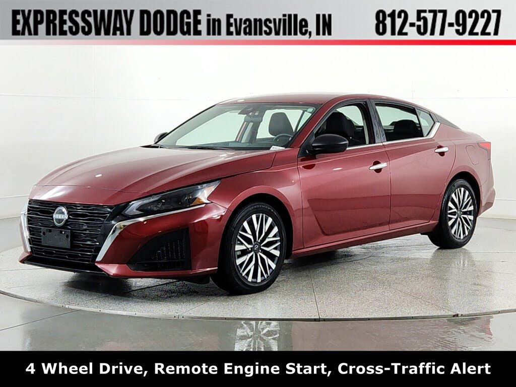 2024 Nissan Altima 2.5 SV FWD