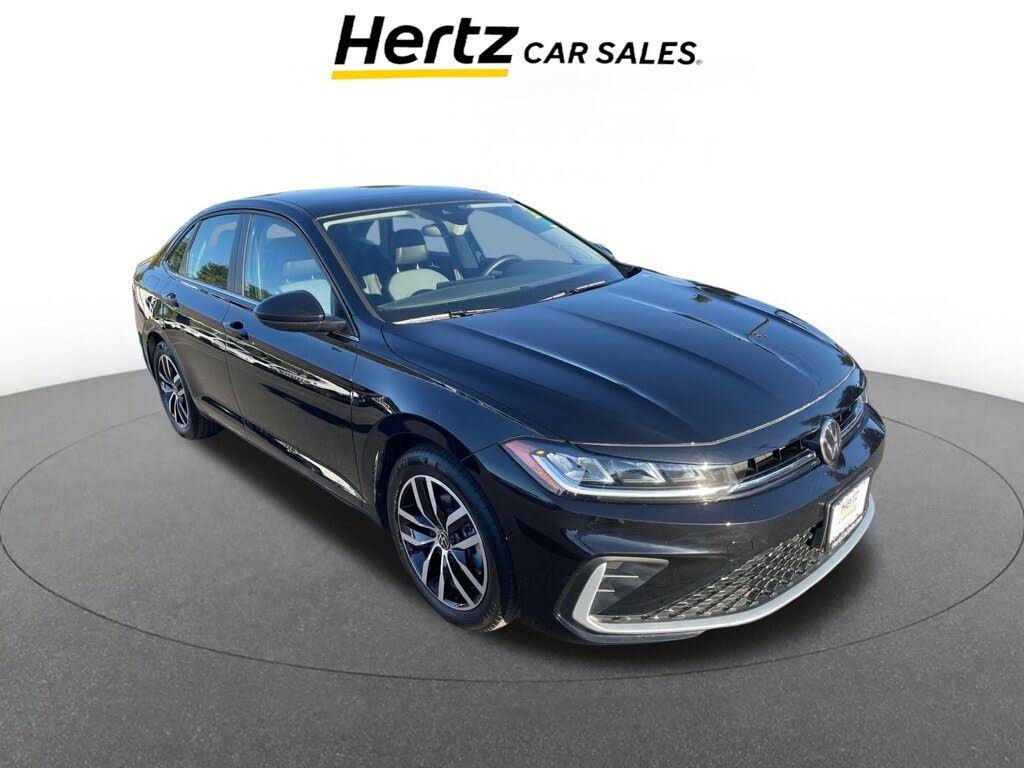 2025 Volkswagen Jetta SE FWD