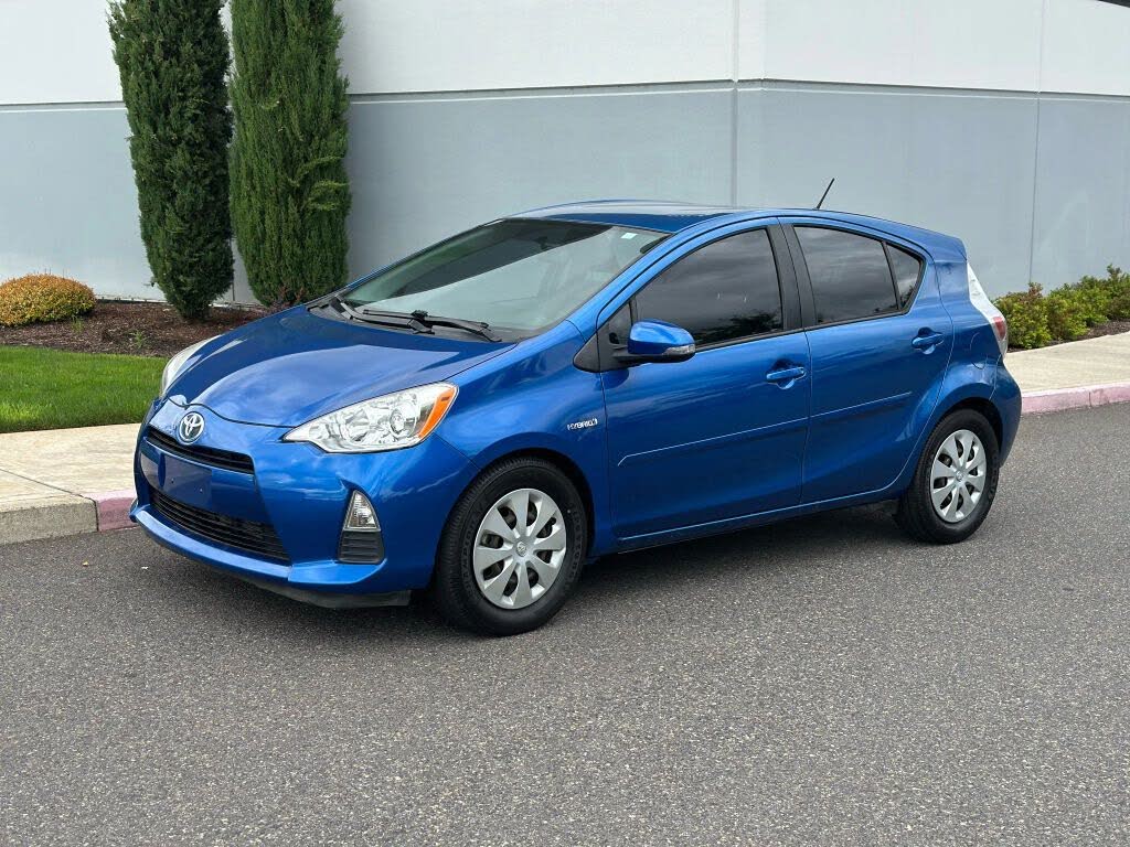 2012 Toyota Prius c Two