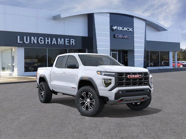 2025 GMC Canyon AT4 Crew Cab 4WD