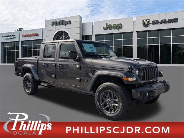 2025 Jeep Gladiator Sport S Crew Cab 4WD