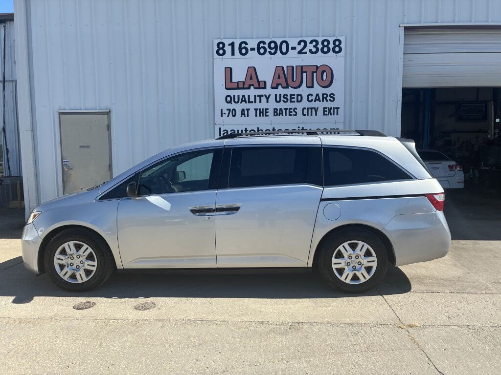 2011 Honda Odyssey LX FWD