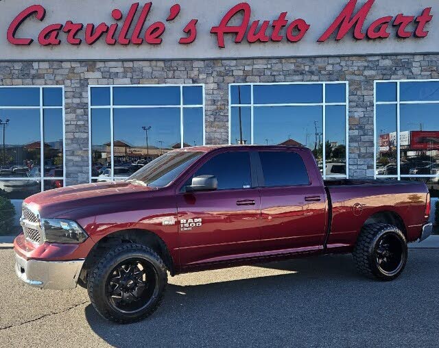 2019 RAM 1500 Classic SLT Crew Cab 4WD
