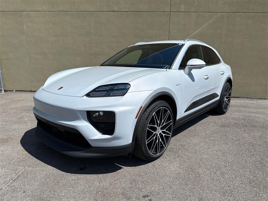 2024 Porsche Macan AWD