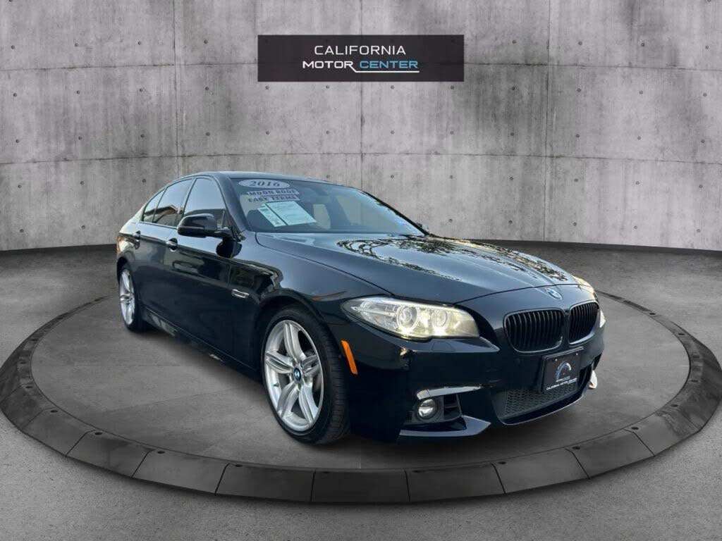 2016 BMW 5 Series 535i Sedan RWD