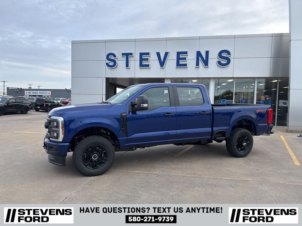 2026 Ford F-250 Super Duty XL Crew Cab 4WD