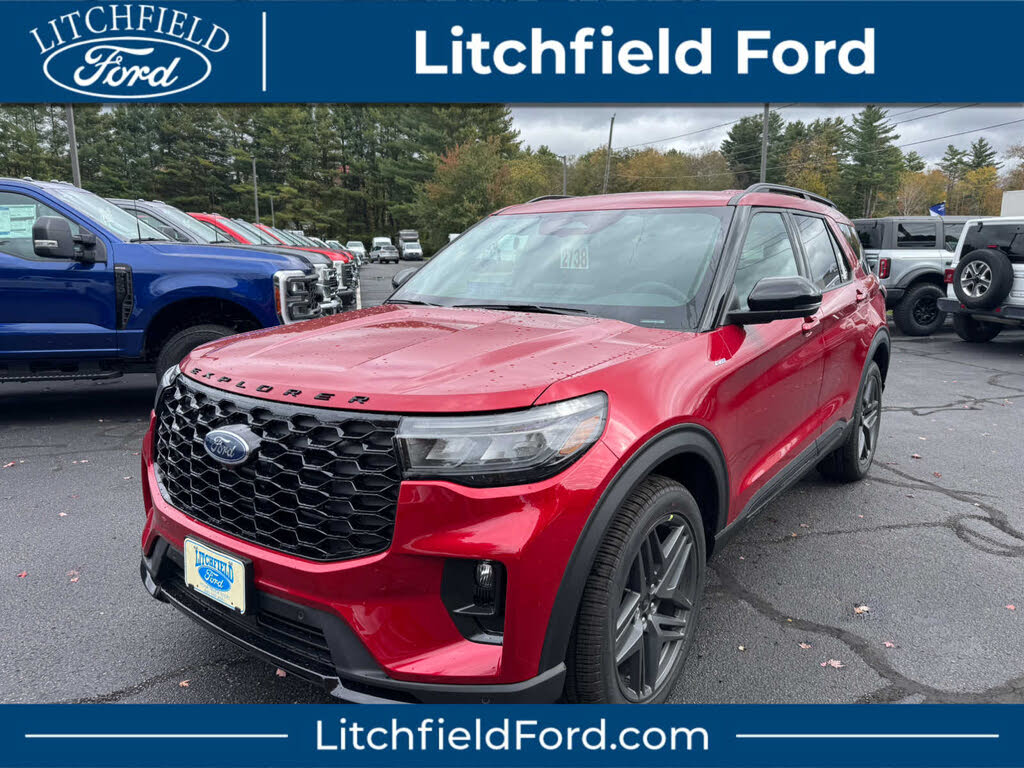 2025 Ford Explorer ST-Line AWD