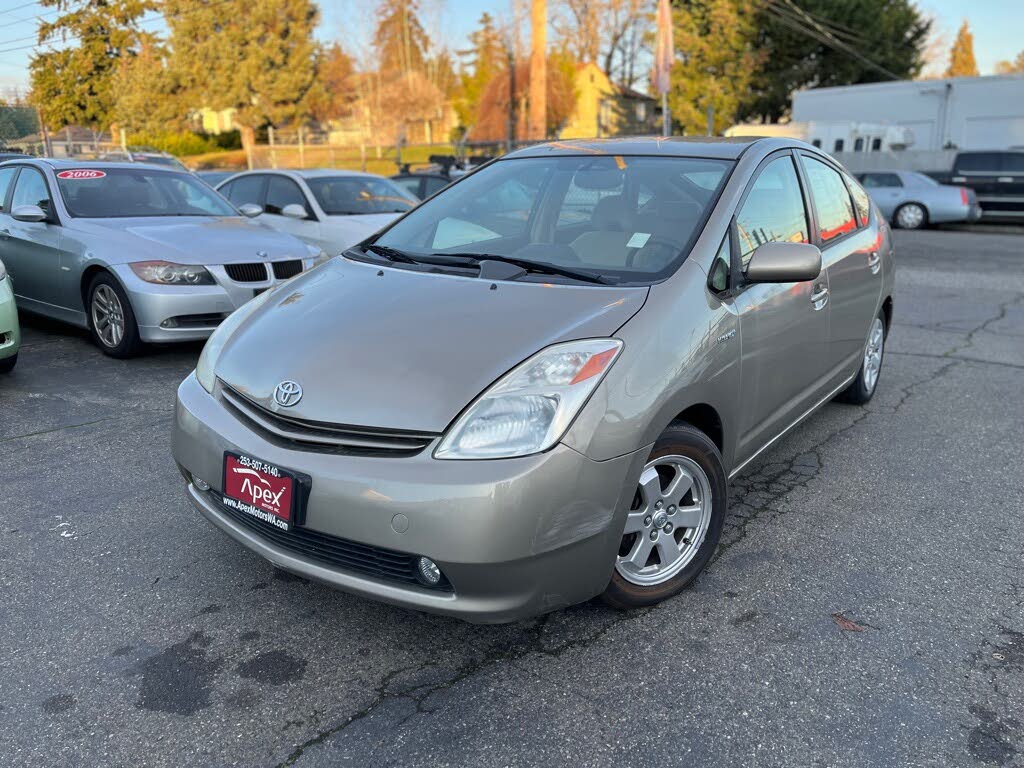 2004 Toyota Prius FWD