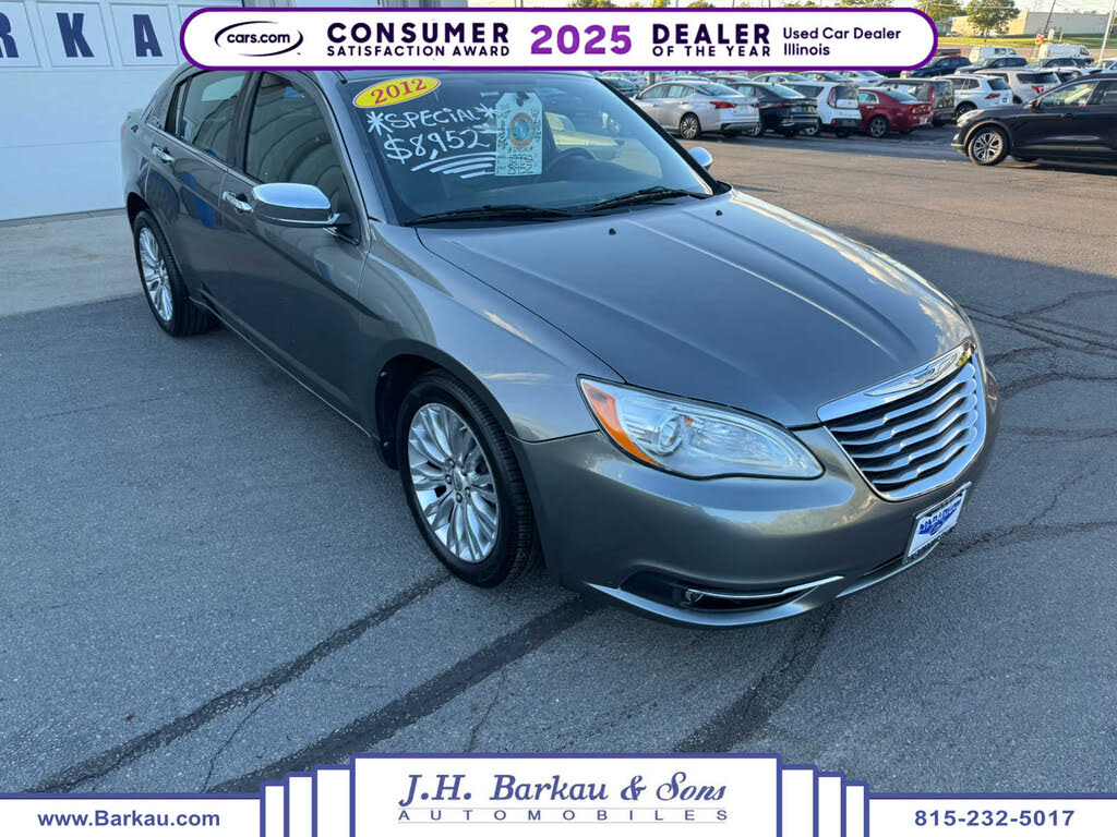 2012 Chrysler 200 Limited Sedan FWD