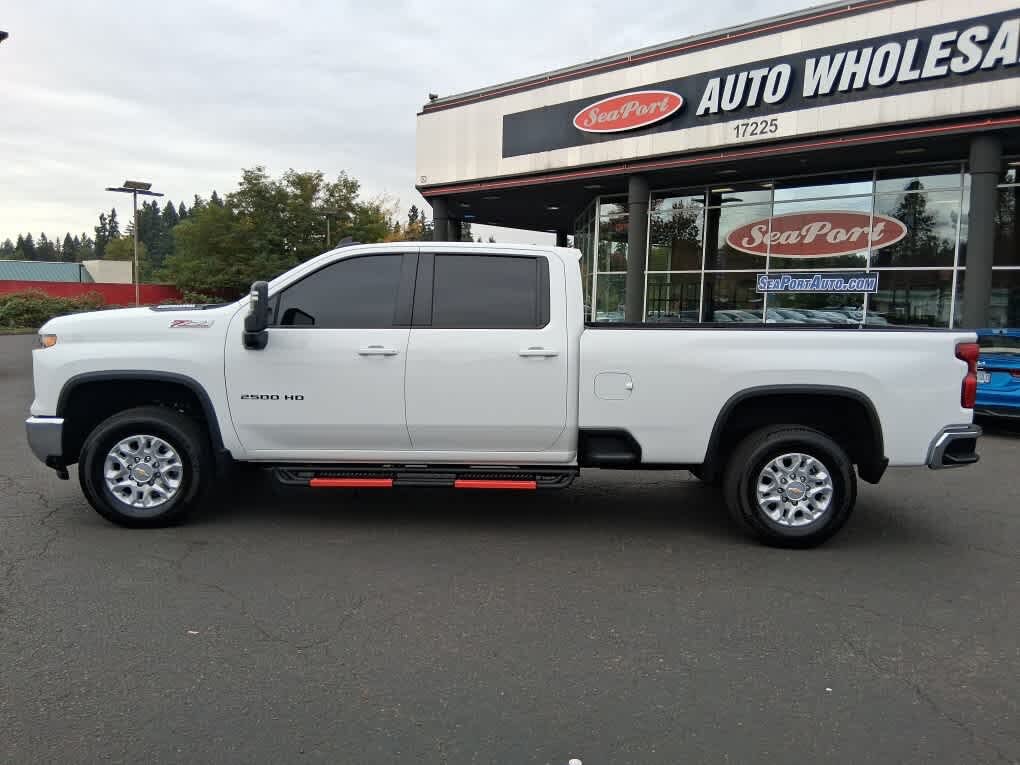 2025 Chevrolet Silverado 2500HD LT Crew Cab 4WD