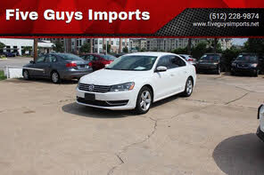 Volkswagen Passat SE