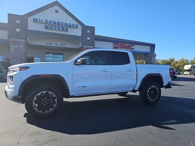 2026 GMC Canyon AT4 Crew Cab 4WD
