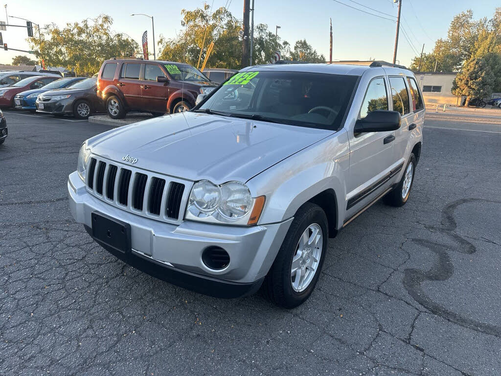 2005 Jeep Grand Cherokee Laredo 4WD