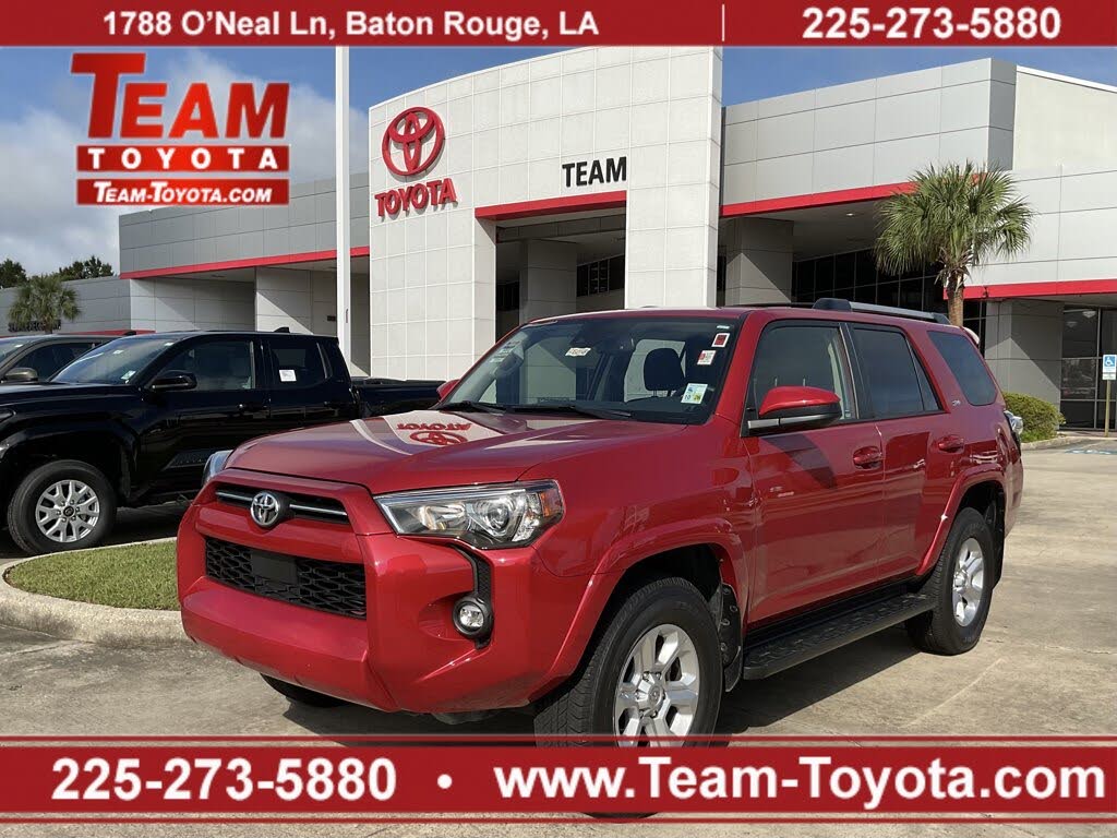 2024 Toyota 4Runner SR5 4WD
