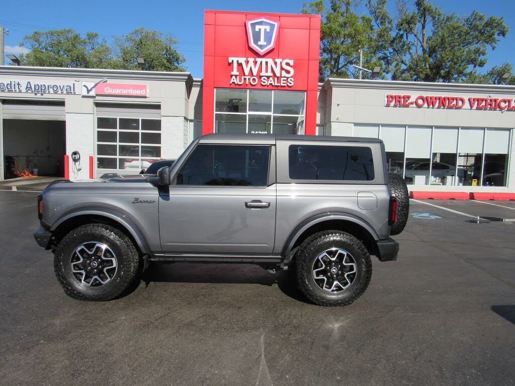 2021 Ford Bronco Outer Banks 2-Door 4WD