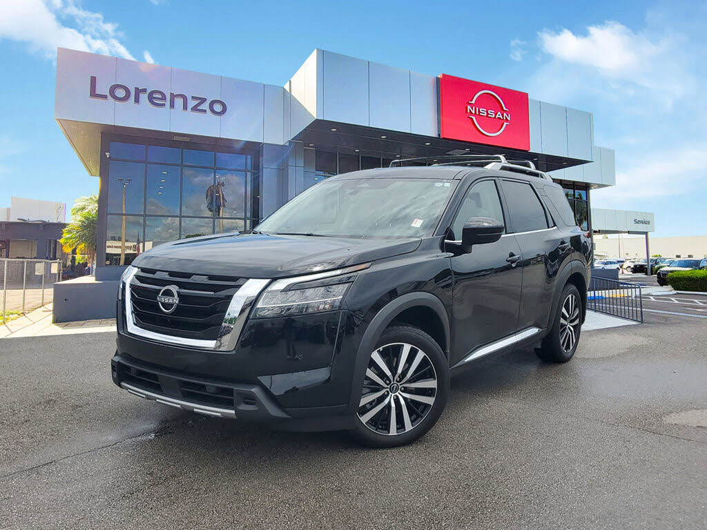 2024 Nissan Pathfinder Platinum 4WD