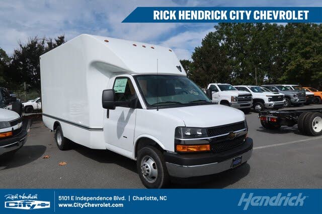 2025 Chevrolet Express Chassis 3500 Cutaway 159