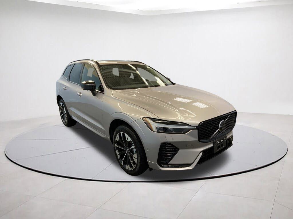 2026 Volvo XC60 B5 Plus AWD