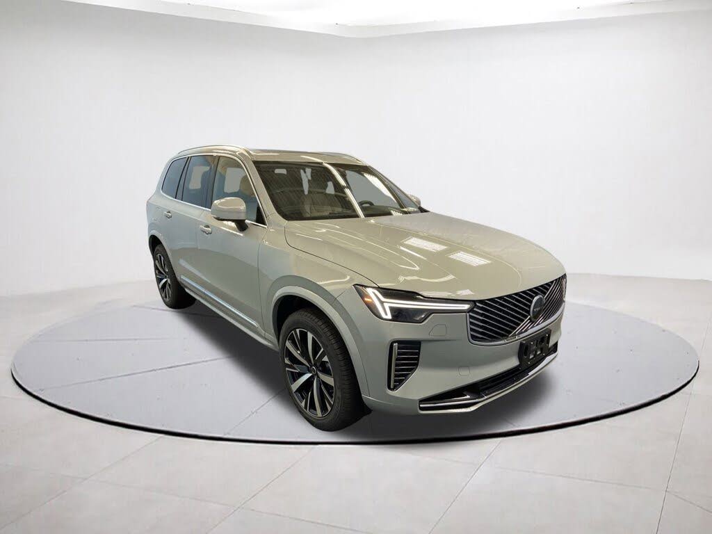 2026 Volvo XC90 B6 Core AWD