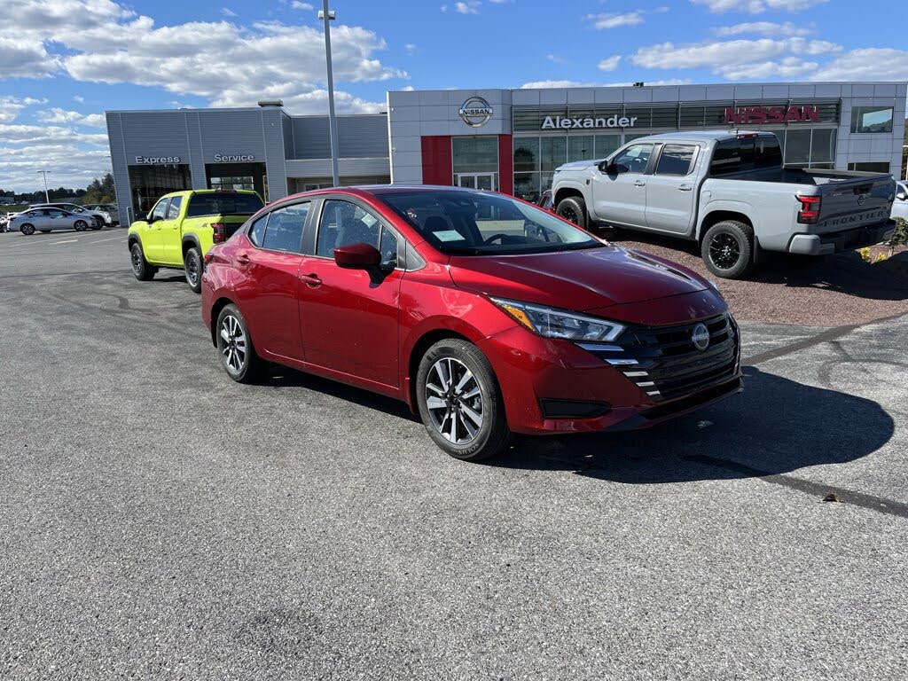 2025 Nissan Versa SV FWD