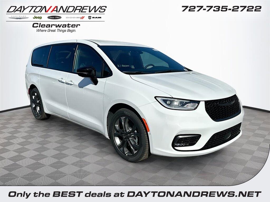 2026 Chrysler Pacifica Select FWD