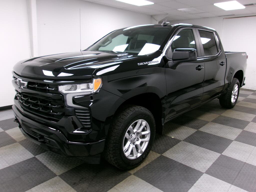 2023 Chevrolet Silverado 1500 RST Crew Cab 4WD